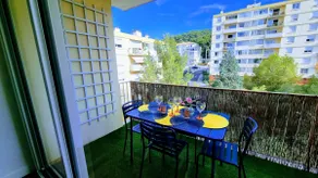 Le Clerville – Refurbished, Terrace, Parking, AC - Image 2