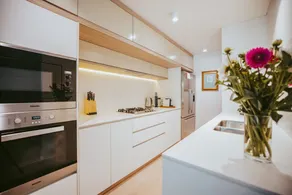 'The Courtyard Retreat' Designer Abode, Mosman - Image 2