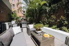 'The Courtyard Retreat' Designer Abode, Mosman - Image 4