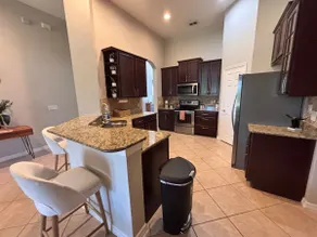 Cozy home near Disney with a king size bed - Image 5