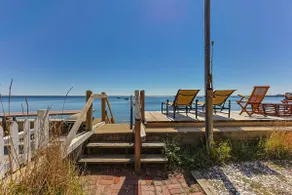 Waterfront Loft 1BR | Bayfront Deck + Beach Access - Image 5