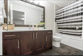 Comfortable 1 bedroom basement suite - Image 3