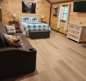 Cozy Point Hideaway - Image 3