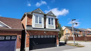 Cozy Private Detached entire Coach House - Image 2