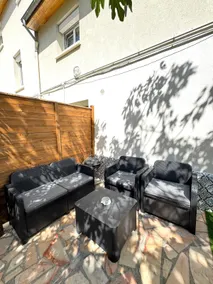 J5- Duplex 15 min from Paris - with garden - Image 5
