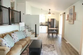 Waterfront cozy cottage - Image 3