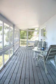 Waterfront cozy cottage - Image 5