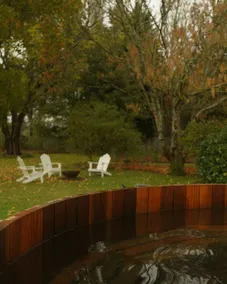 Georgian charm, cedar hot tub, friends and family - Image 3