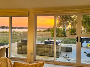Dream Cottage | Seaside Escape | Hot Tub | Parlee - Image 3