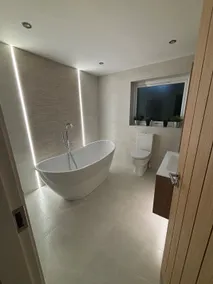3 Bed home in Lincolnshire - Image 2