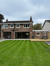 3 Bed home in Lincolnshire - Image 3
