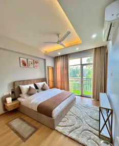 Staysogood 3 BHK Apartment - Image 5