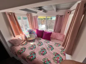 Pink Palace Farmhouse w/ Hot Tub & Fire Pit - Image 5