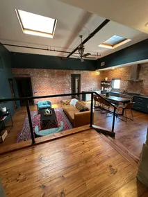 The Loft @ The Laundry- in the heart of downtown - Image 2
