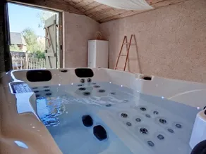 Le Clos Du Bec - old 3-star listed mill with SPA - Image 4
