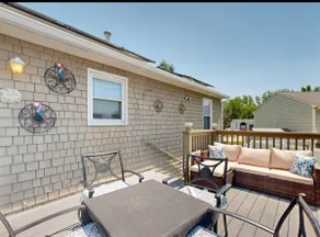 10 minutes from providence centrally located - Image 3