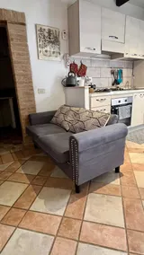 Rustic apartment with kitchen - Image 5