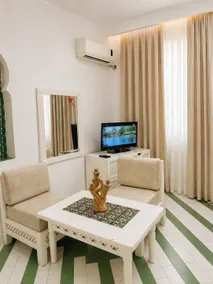 bungalow by the sea, Marina kantaoui With Wifi - Image 5