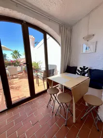 Big terrace & sea views - Image 5