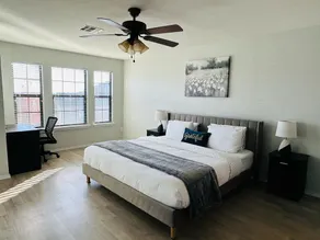 Spacious Luxe Retreat for family and groups Austin - Image 5