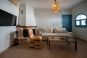Xiro Retreat - Image 3