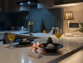 Oasisvibe Suite 12 by opulent studio - Image 2