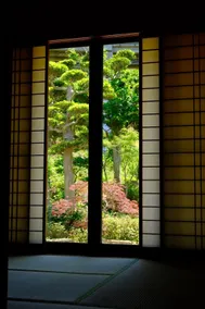 Itoshima 840 sqm private garden sea view room, mountain and sea view, a large trampoline outside, BBQ available - Image 2