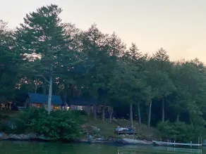 Grandma’s Lake House, Peaceful Views & Dock - Image 2