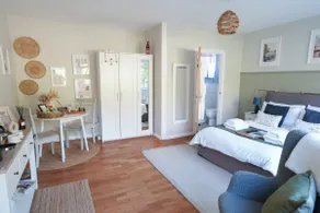 Charming Guest Suite in the Kent Countryside - Image 4