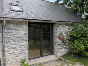 Independent accommodation in the town center - Image 4