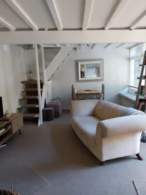 The old stables - sleeps 2 near Dore Station - Image 2