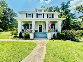 Pet-Friendly | Sleeps 8 | Near Rivers & Trails - Image 2