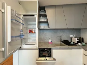 Sky1 Modern Aptm with Rooftop View 30 floor - Image 5