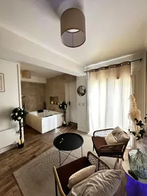 The Delma Suite - Image 4