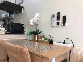 Cozy Studio Condo - Image 5