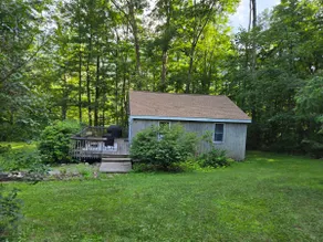 Creekside Cabin - Image 2