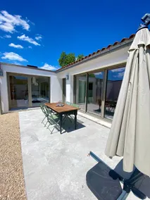 New house in La Rochelle - Image 4