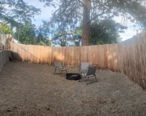 Ponderosa patio, near downtown - Image 4