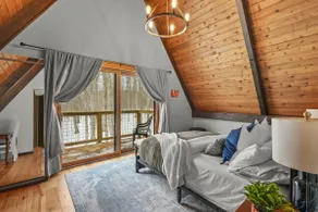 Aframe on 5 private acres w/ Hot Tub, Pet Friendly - Image 5