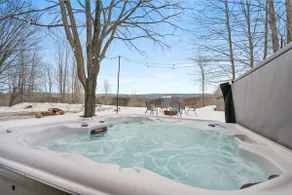 Aframe on 5 private acres w/ Hot Tub, Pet Friendly - Image 4