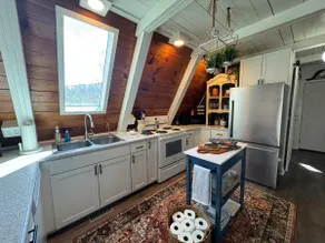Enchanting Cottage - Image 5
