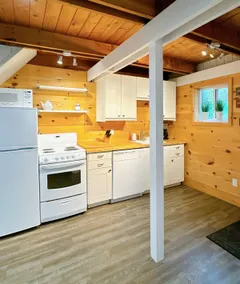 Bruce beach hide away - Image 3