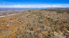 Brow Bella | Mt Views, Hot Tub & Porch - Image 5