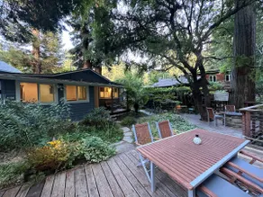 Either Way Hideaway - Image 2