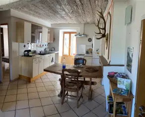 Nice apartment with river view - Image 3