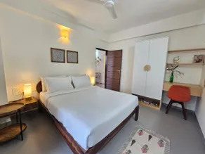 Modern 1BHK Near Beach |Perfect for Couples | C209 - Image 5