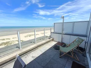 Luxurious penthouse with sea view and 2 sun terraces - Image 5