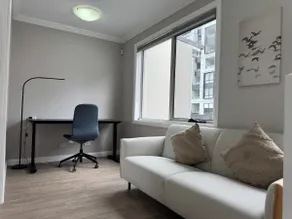 Spacious Quiet 4BR 3.5BA Walk to Train & Shops - Image 3