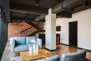 Full loft for 2 with parking included - Image 5