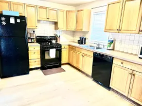 The Penthouse in the Village 2BR - Image 3